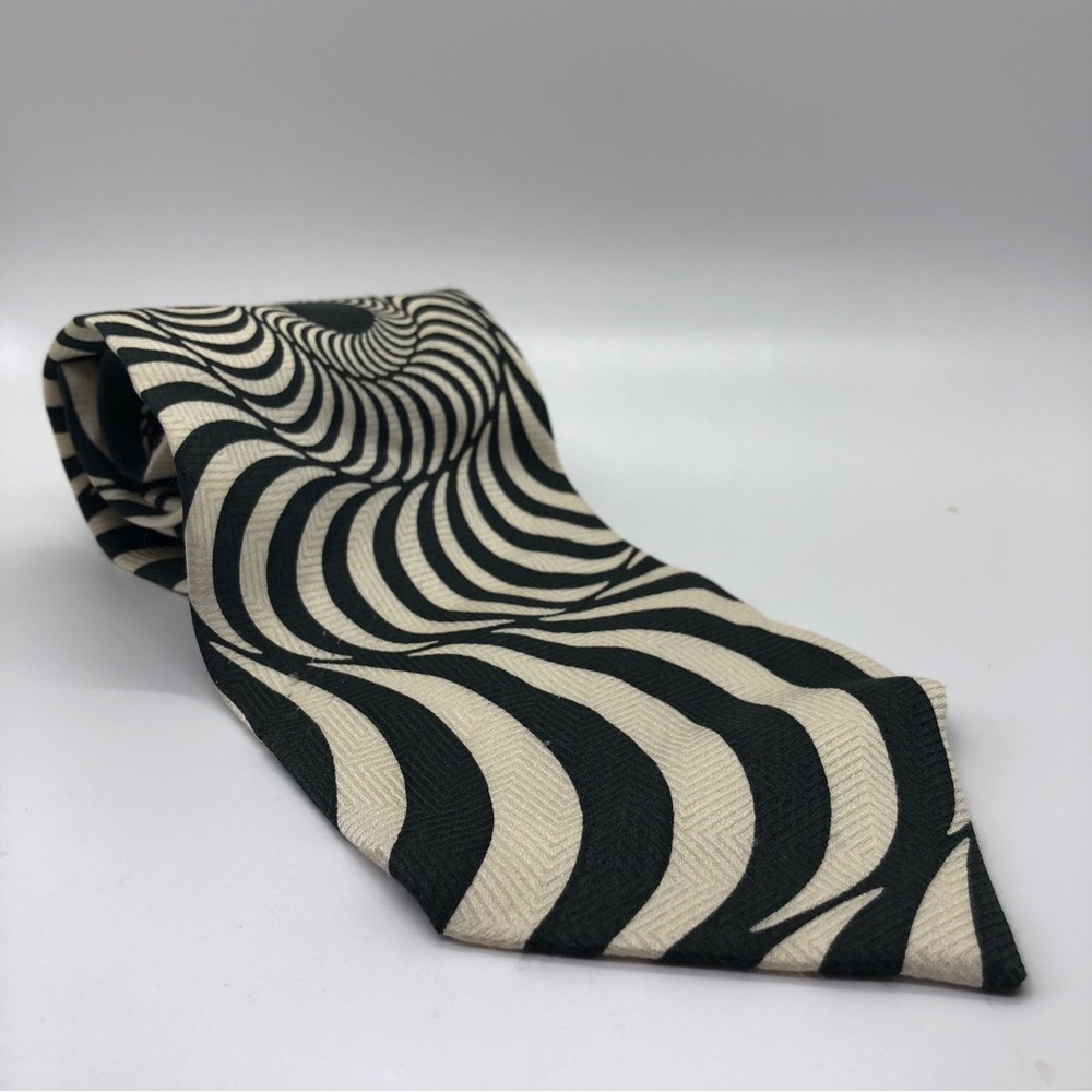 Luciano Gatti Optical Illusion Tie Made in Italy